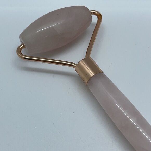 NWT Rose Quartz Roller for Eyes, Face, Neck - Picture 6 of 7